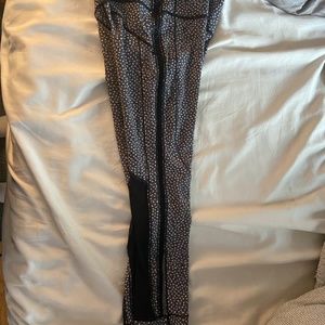 Lululemon high waisted rare leggings